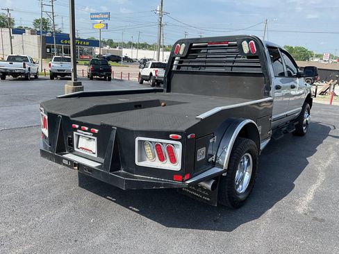 Used 2007 Dodge Ram 3500 Truck SLT image 5