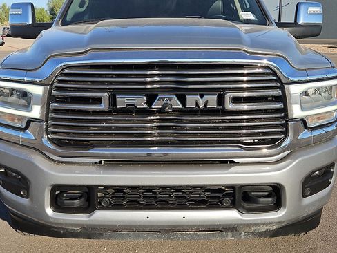 Used 2024 RAM 3500 Laramie w/ Towing Technology Group AWD/4WD image 9
