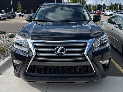 Used 2018 Lexus GX 460 Premium w/ Premium Package AWD/4WD image 2