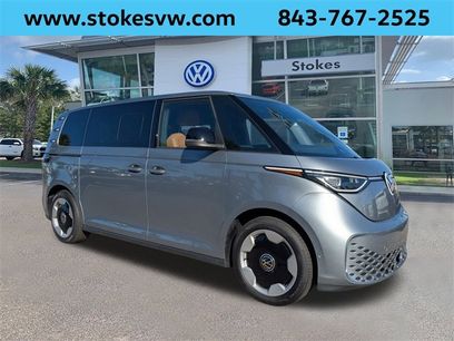 New 2025 Volkswagen ID. Buzz Pro S