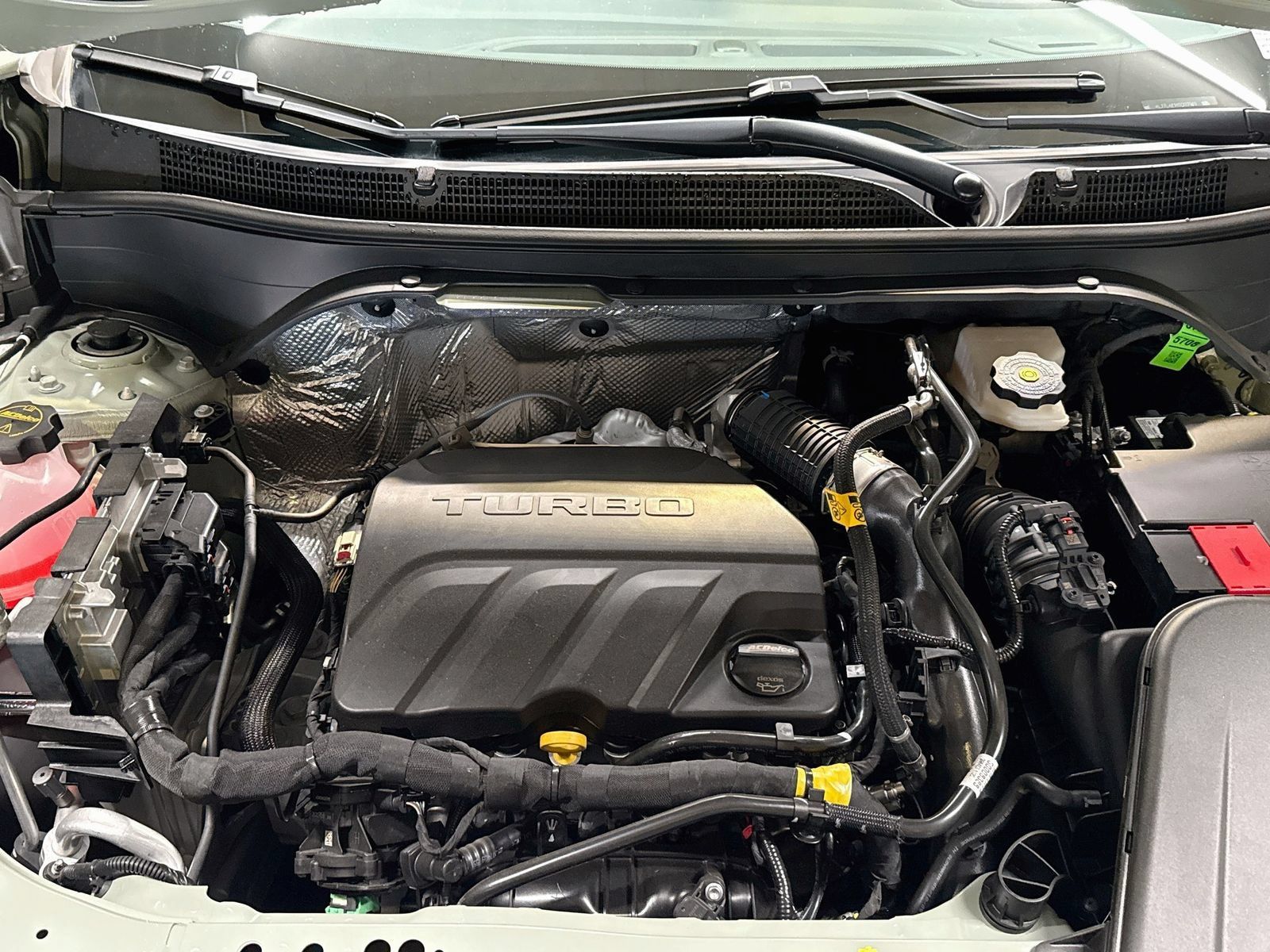 New 2026 Chevrolet Trax ACTIV w/ Sunroof Package FWD image 33