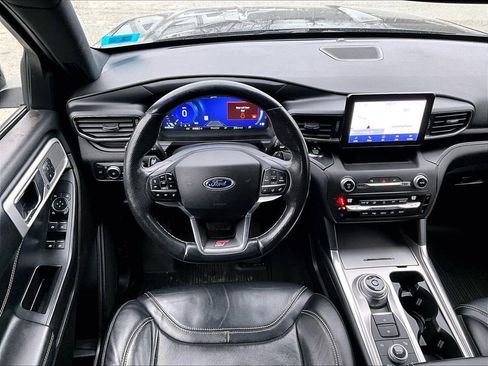 Used 2020 Ford Explorer ST image 5