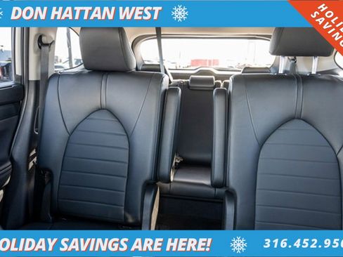 Used 2024 Toyota Highlander XLE image 17