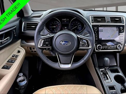 Used 2019 Subaru Outback 2.5i Limited AWD/4WD image 8