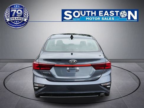 Used 2021 Kia Forte LXS FWD image 4