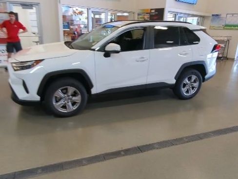 Used 2024 Toyota RAV4 XLE image 8