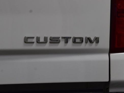 Used 2024 Chevrolet Silverado 2500 Custom w/ Custom Value Package image 24