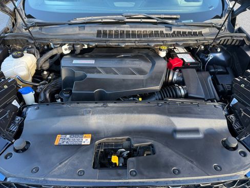 Used 2019 Ford Edge ST w/ Equipment Group 401A image 20