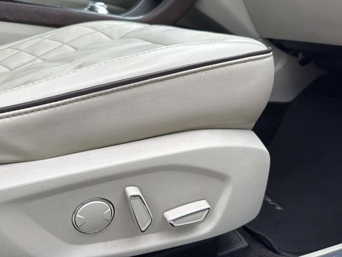 Used 2017 Ford Fusion Platinum image 25