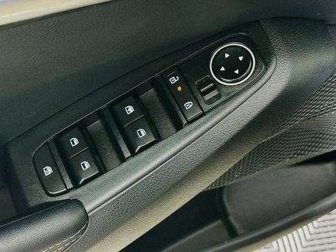 Certified 2024 Kia Seltos S AWD/4WD image 18