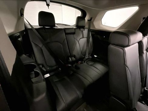 Used 2025 Honda Pilot EX-L image 30