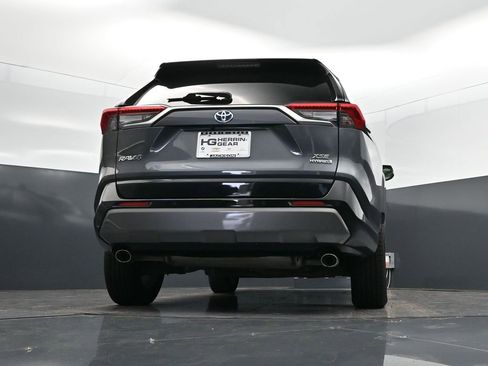 Used 2019 Toyota RAV4 XSE image 41