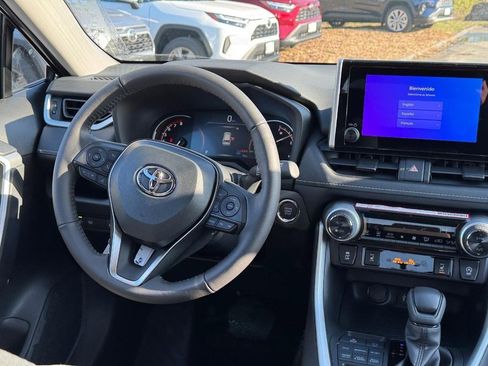 New 2025 Toyota RAV4 XLE image 7