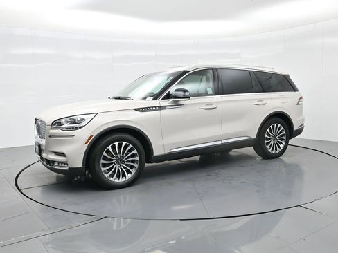 Used 2023 Lincoln Aviator Reserve w/ Equipment Group 201A image 69