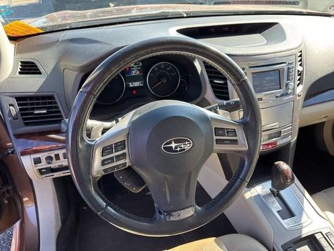 Used 2013 Subaru Legacy 2.5i Limited image 11