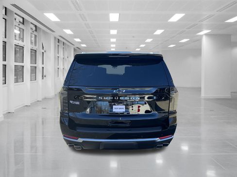 New 2026 Chevrolet Suburban High Country image 6