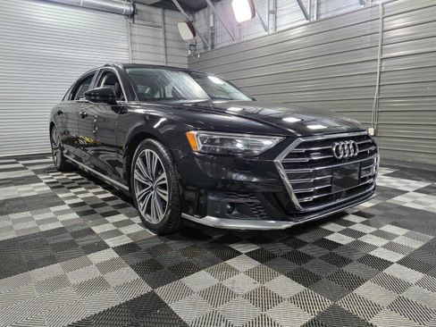 Used 2020 Audi A8 L 4.0T image 4