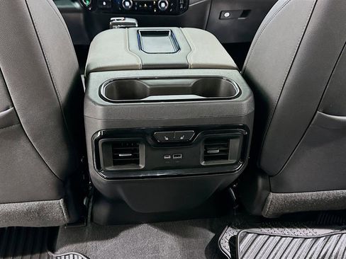 Certified 2022 Chevrolet Silverado 1500 ZR2 w/ Technology Package AWD/4WD image 18