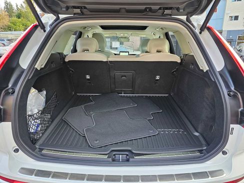 New 2026 Volvo XC60 B5 Ultra w/ Protection Package Premier image 16