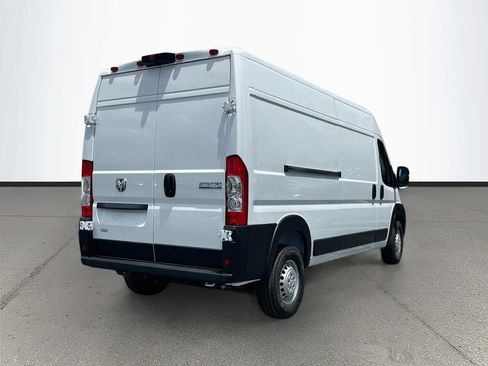 New 2026 RAM ProMaster 2500 w/ Convenience Group FWD image 7