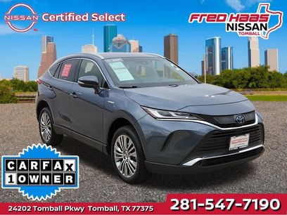 Used 2021 Toyota Venza XLE w/ Softex Package