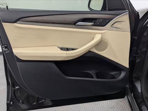 Used 2019 BMW X3 sDrive30i w/ Premium Package RWD image 13