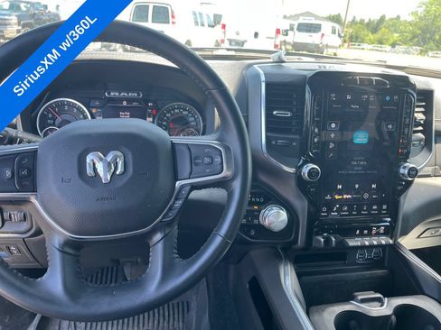 Used 2023 RAM 1500 Laramie AWD/4WD image 15
