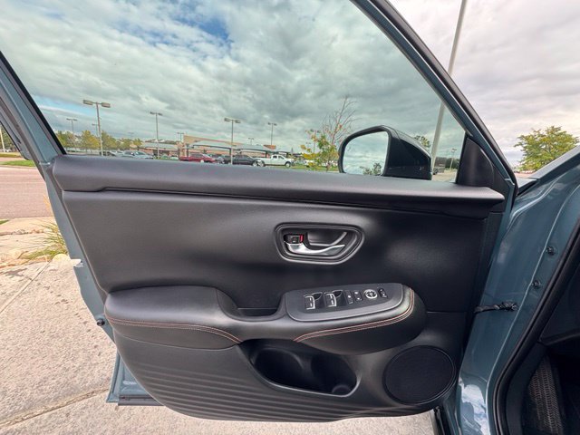 Used 2023 Honda HR-V Sport image 23