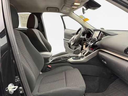 Used 2025 Mitsubishi Eclipse Cross ES image 24