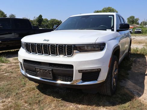 Used 2021 Jeep Grand Cherokee L Limited w/ Trailer Tow Group (B) AWD/4WD image 2