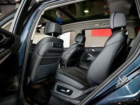 Used 2022 BMW X7 xDrive40i w/ Premium Package image 20