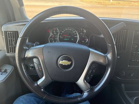 Used 2016 Chevrolet Express 2500 LS RWD image 20