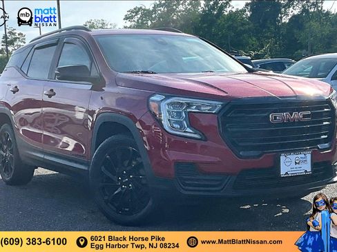 Used 2023 GMC Terrain SLE w/ Elevation Edition AWD/4WD image 33