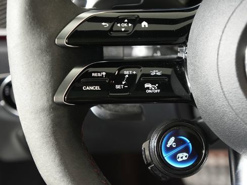 Certified 2022 Mercedes-Benz E 53 AMG 4MATIC Coupe image 22