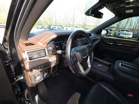 Certified 2021 GMC Yukon Denali image 14
