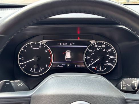 Used 2025 Nissan Rogue SV AWD/4WD image 41