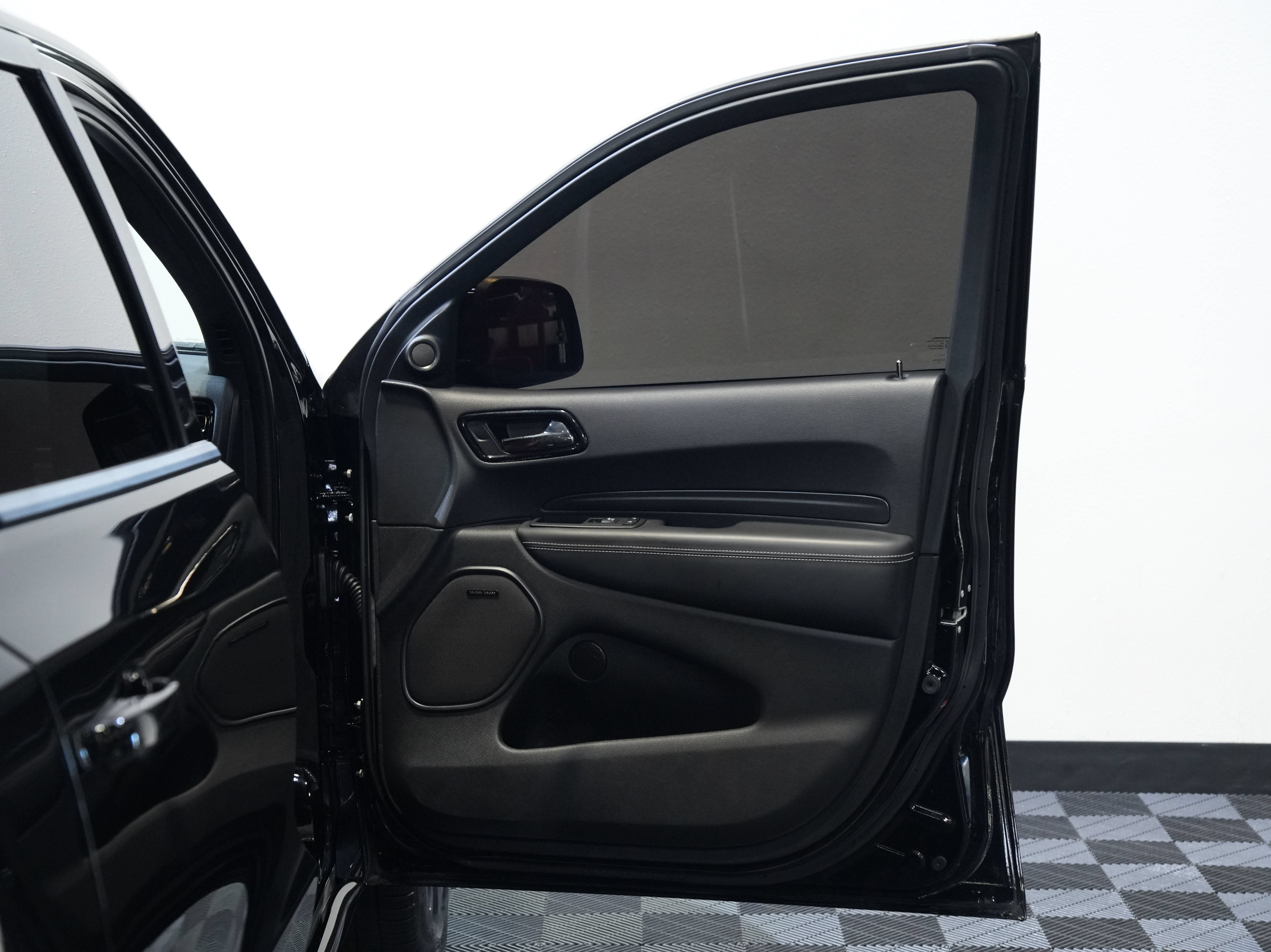 Used 2021 Dodge Durango SRT Hellcat w/ Technology Group AWD/4WD image 22