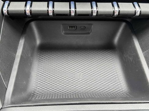 New 2026 GMC Terrain Elevation w/ Elevation Premium Package image 7