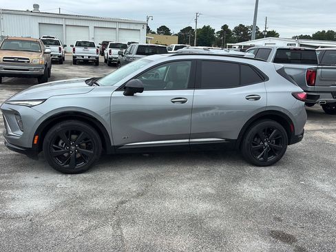 Used 2024 Buick Envision Sport Touring AWD/4WD image 4