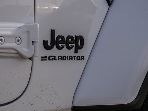 New 2026 Jeep Gladiator Sport image 10