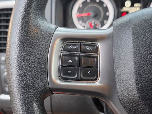 Used 2022 RAM 1500 Classic SLT image 26