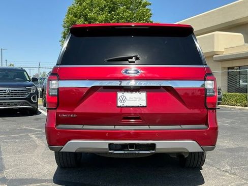 Used 2018 Ford Expedition Limited w/ Equipment Group 302A RWD image 4