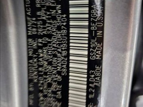 Used 2025 Lexus ES 350 w/ Premium Package image 23