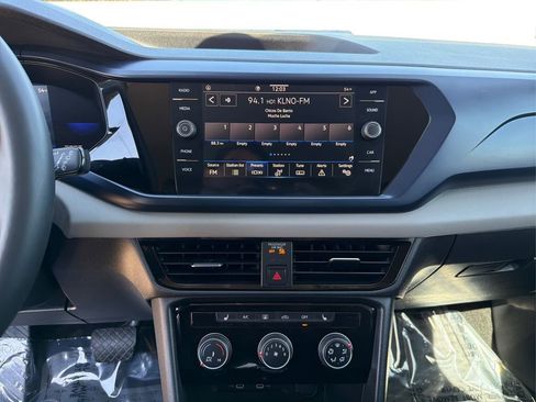 Used 2023 Volkswagen Taos SE image 14