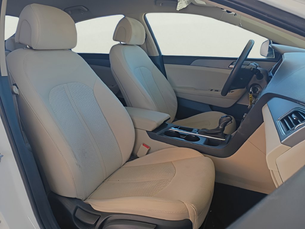 Used 2016 Hyundai Sonata SE FWD image 3