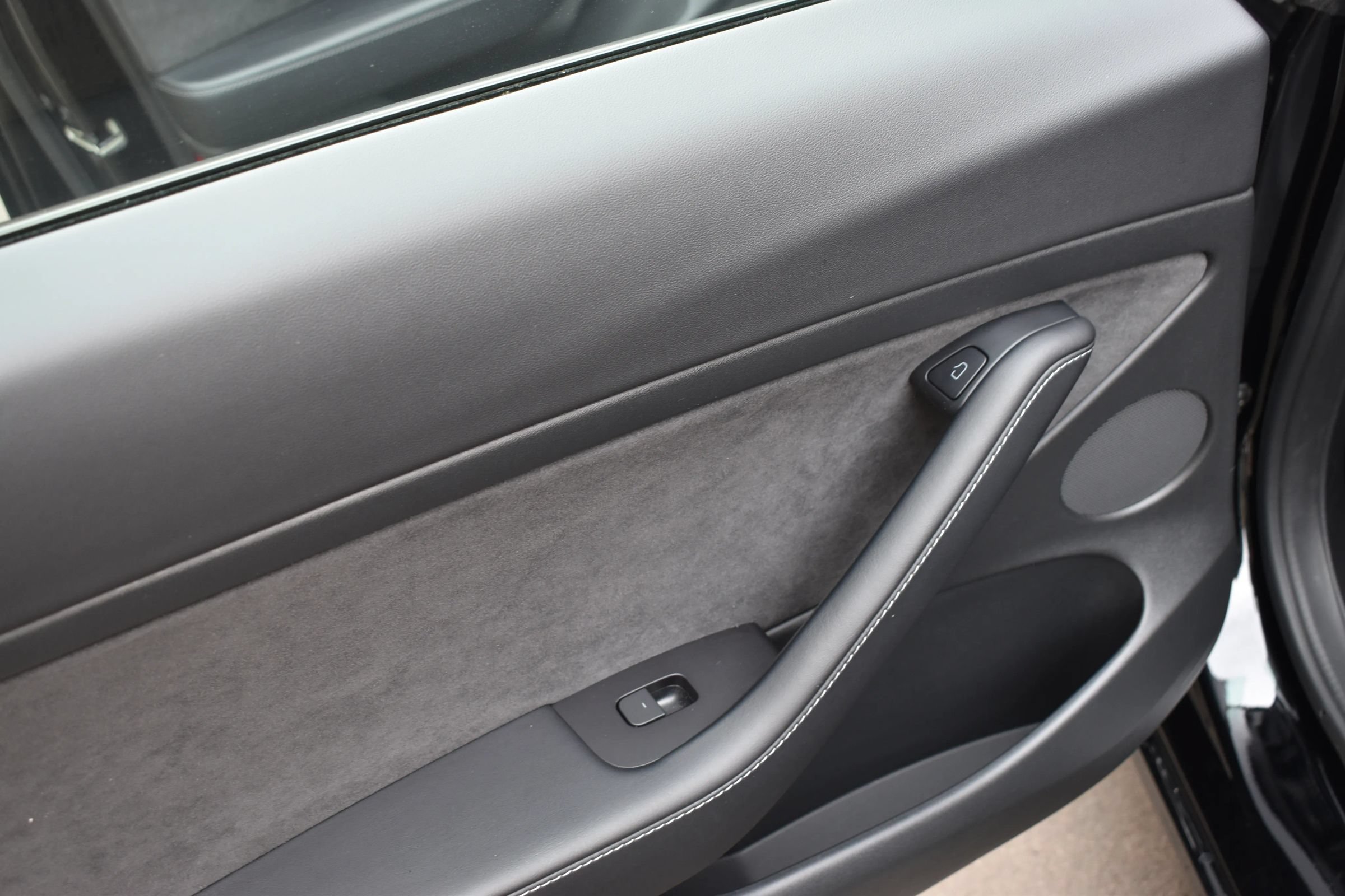 Used 2023 Tesla Model 3 Standard Range RWD image 21