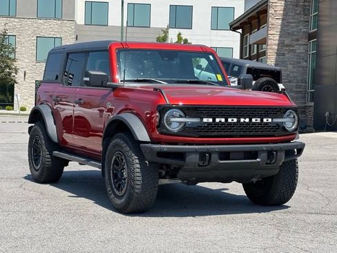 Used 2024 Ford Bronco Wildtrak AWD/4WD image 1