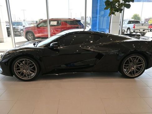 New 2026 Chevrolet Corvette Z06 w/ Battery Protection Package RWD image 2