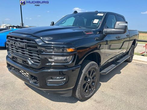 Used 2026 RAM 2500 Big Horn AWD/4WD image 1