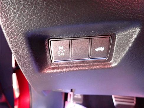 Used 2021 INFINITI Q60 Red Sport 400 w/ Carbon Fiber Package image 16